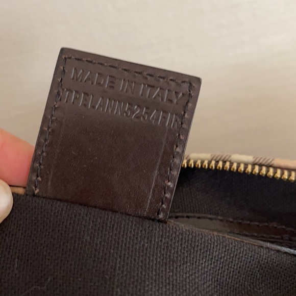 Burberry Signature bag - Picture 6 of 6